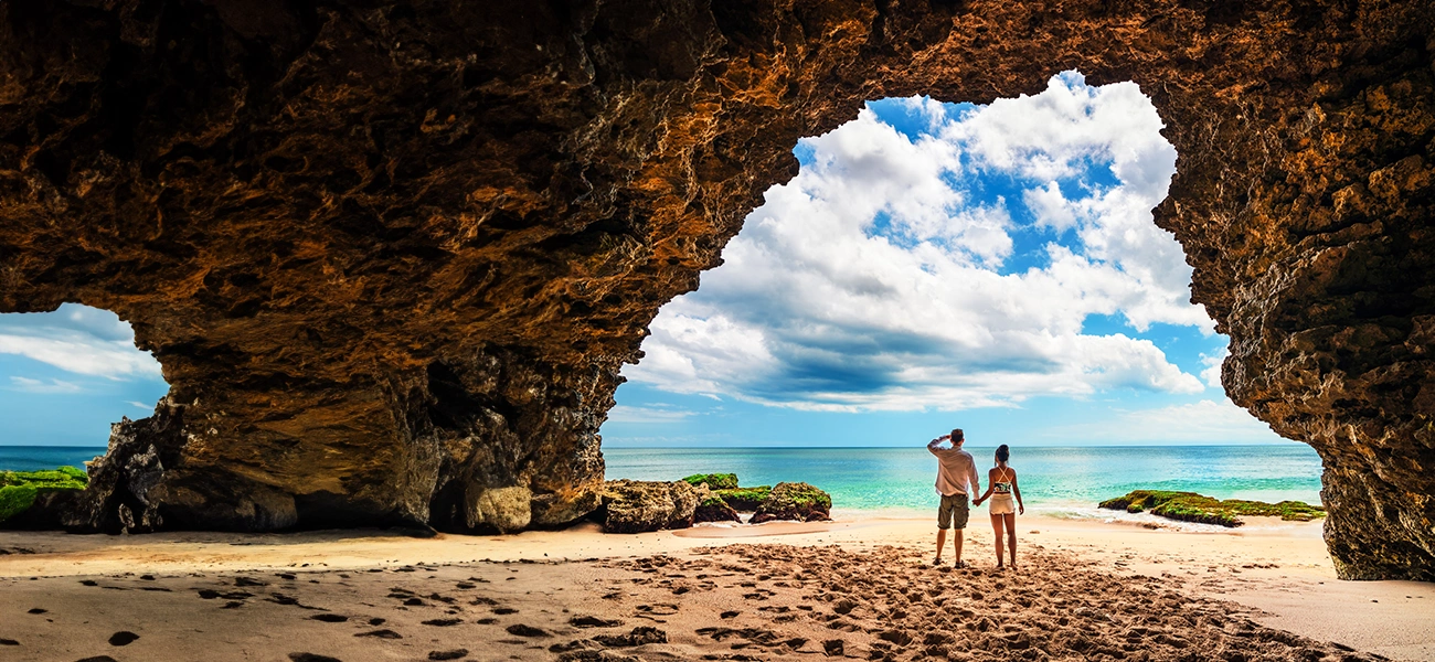 Modern Platform Transforms Travel Operations- Hero